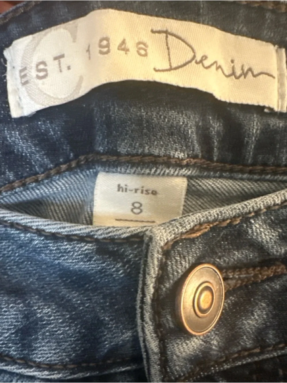 EST. 1946 Denim Hi-Rise Distressed Patch Jeans Size 8 Boho Trendy - Picture 6 of 8